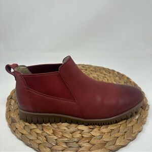 Dansko Louisa Red Burnished Calf Low Top Slip On Boot Size 40 (9.5-10) Women's